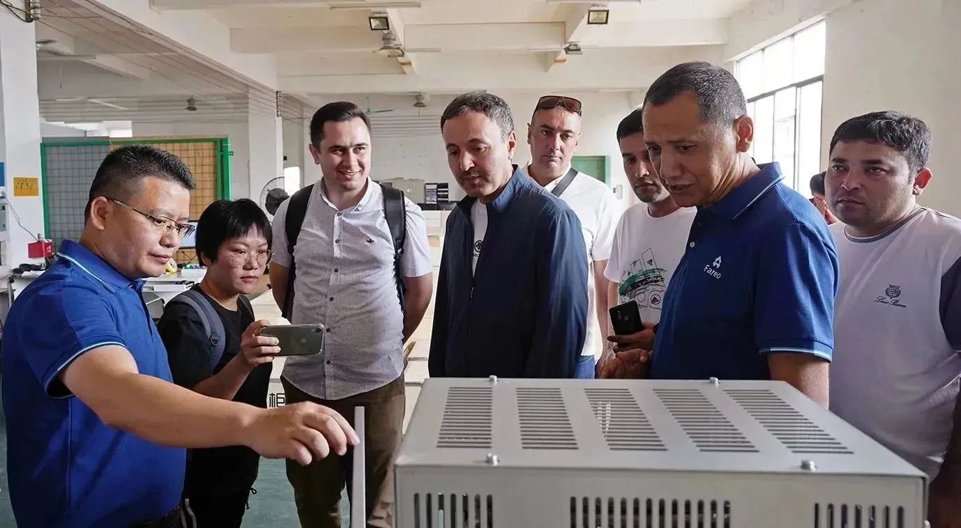 塔吉克斯坦考察交流團(tuán)參訪法立奧電梯