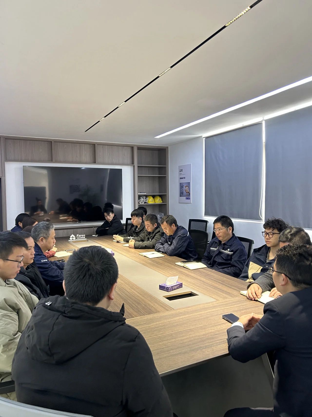 法立奧電梯召開技術研討大會